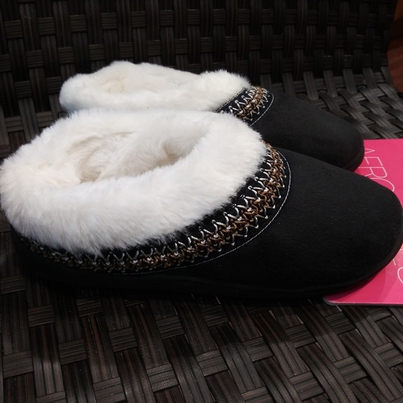 Aerosoles Slippers Black NWT Womens - Picture 2 of 3
